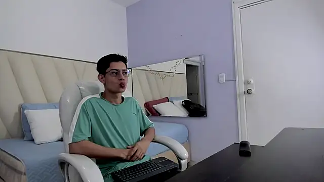 Ethan12  online show from June 2026 03:11:02 AM