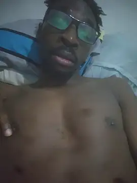 Snapshot of Geespise chatting on June 2026 01:14:01 AM Geespise online show from June 2026 01:14:01 AM