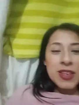Snapshot of ELY_FE_ chatting on June 2026 02:22:02 AM ELY FE online show from June 2026 02:22:02 AM