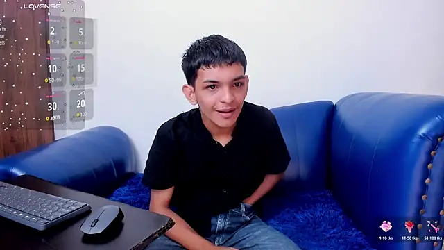 littlecum18 online show from June 2026 12:21:02 PM