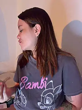 Snapshot of Emma_Jonas chatting on July 2026 01:43:01 PM Emma Jonas online show from July 2026 01:43:01 PM