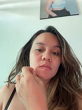 Snapshot of Emma_Jonas chatting on June 2026 06:02:02 PM Emma Jonas online show from June 2026 06:02:02 PM