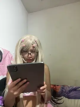 Snapshot of mimosa_chan chatting on June 2026 01:22:02 AM mimosa chan online show from June 2026 01:22:02 AM