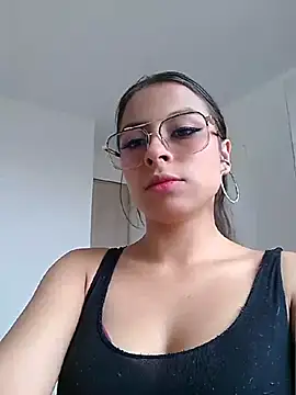  Aisha 20 online show from July 2026 02:50:02 PM