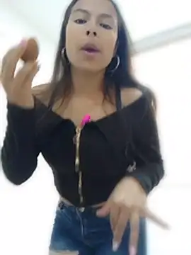 Aisha 20 online show from June 2026 06:07:02 PM