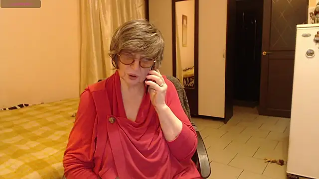 Sharon Amore online show from September 2025 05:52:01 PM