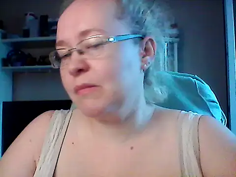 Viola27 online show from June 2026 02:28:01 PM