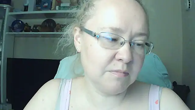 Viola27 online show from July 2026 04:42:02 PM