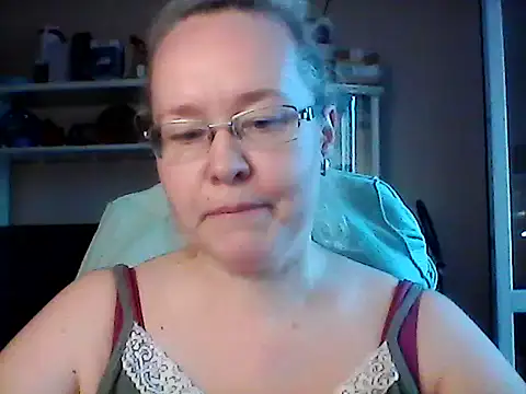 Viola27 online show from July 2026 02:39:02 PM