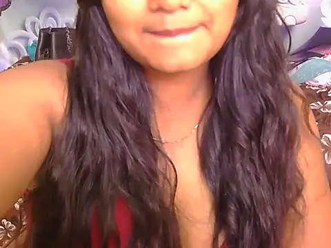 Snapshot of bold-kiyara chatting on June 2026 08:56:01 AM bold-kiyara online show from June 2026 08:56:01 AM