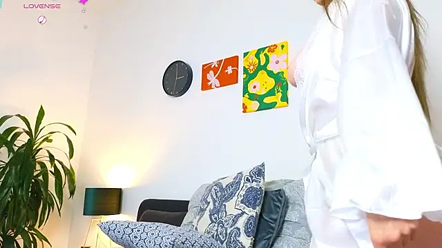 Ginnybabe  online show from February 2026 02:02:01 PM