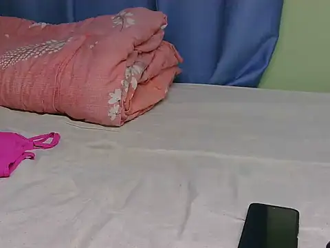 sexxybutty24 online show from June 2026 07:52:02 PM