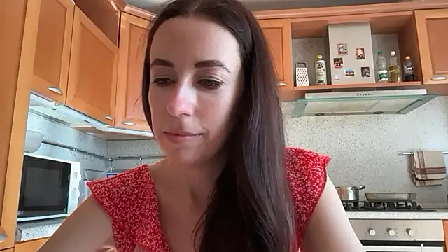 Flamingo Queen online show from July 2026 04:57:02 AM
