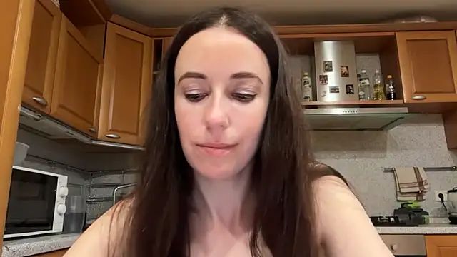 Flamingo Queen online show from June 2026 06:16:02 PM