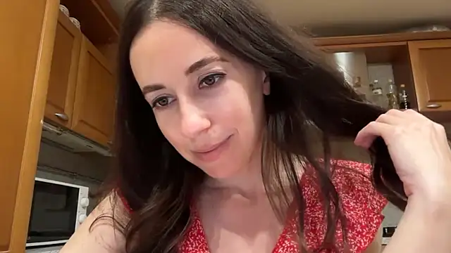 Flamingo Queen online show from June 2026 07:19:02 PM