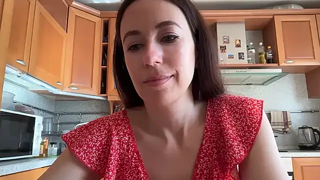 Flamingo Queen online show from June 2026 05:24:01 AM