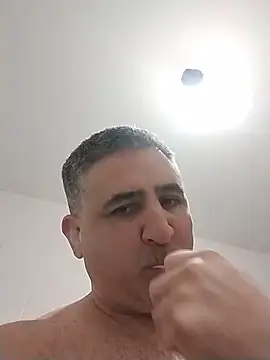 sedentalmaduro online show from June 2026 02:00:01 AM