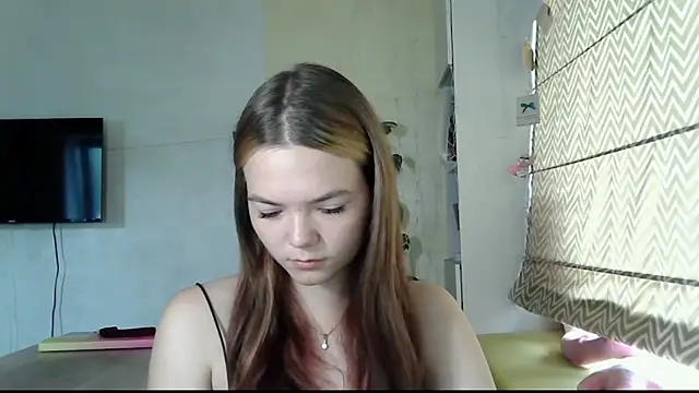 Snapshot of AvrilGillig chatting on July 2026 08:11:02 AM AvrilGillig online show from July 2026 08:11:02 AM