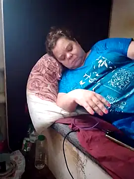 oksana72 online show from October 2025 10:27:01 AM