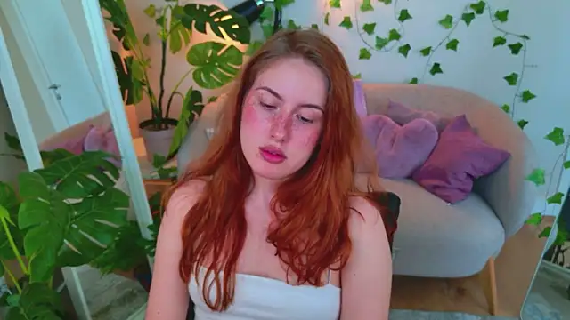 ChloeAster online show from August 2026 02:15:02 PM