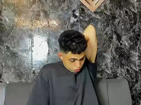 cameron lux77 online show from June 2026 03:52:02 AM