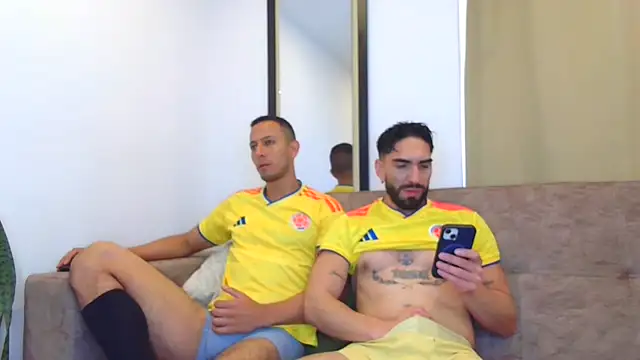 TheLatinBoyfriends online show from July 2026 06:04:01 PM