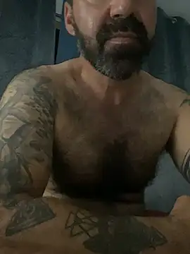 maxo1986 online show from June 2026 10:48:01 PM