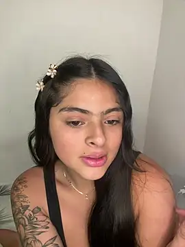 canelareina online show from July 2026 09:10:02 PM