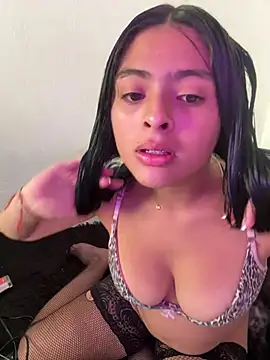 canelareina online show from July 2026 08:08:01 PM