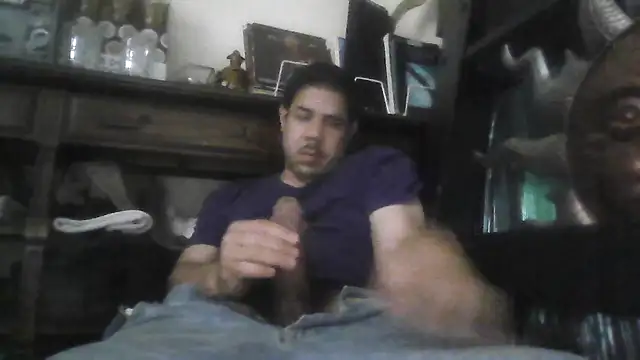Snapshot of toosexy4myshirt chatting on July 2026 11:38:02 PM toosexy4myshirt online show from July 2026 11:38:02 PM