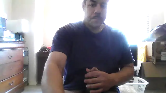 Snapshot of toosexy4myshirt chatting on July 2026 11:41:01 AM toosexy4myshirt online show from July 2026 11:41:01 AM
