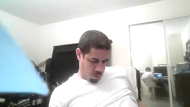 Snapshot of toosexy4myshirt chatting on June 2026 03:51:02 AM toosexy4myshirt online show from June 2026 03:51:02 AM