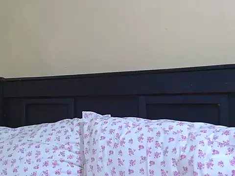 kinkydolll online show from July 2026 06:25:02 AM