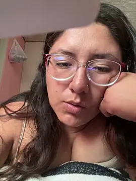 Snapshot of DirtyCerezita chatting on June 2026 07:22:01 PM DirtyCerezita online show from June 2026 07:22:01 PM