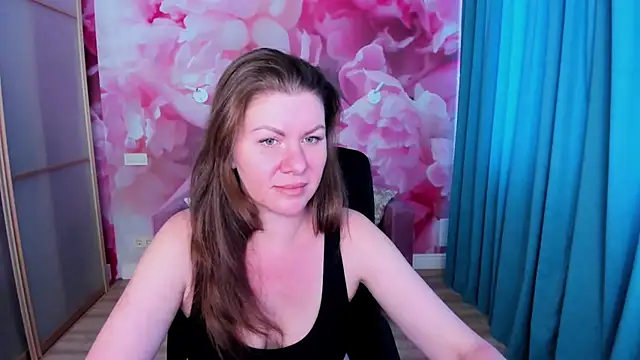 LunaKissesx online show from July 2026 01:21:02 PM