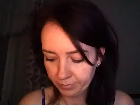 JenniferAlone online show from June 2026 08:28:01 PM