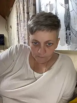 blueiceeyes online show from June 2026 06:14:02 PM