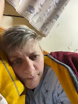 blueiceeyes online show from June 2026 08:10:01 PM