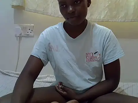 Snapshot of smile_lily chatting on July 2026 09:42:01 AM smile lily online show from July 2026 09:42:01 AM