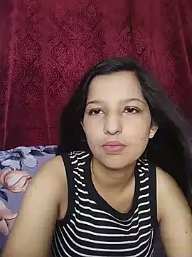 Queen Rosyy online show from July 2026 02:53:01 AM