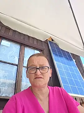 Snapshot of ewcia12 chatting on June 2026 10:32:01 AM ewcia12 online show from June 2026 10:32:01 AM