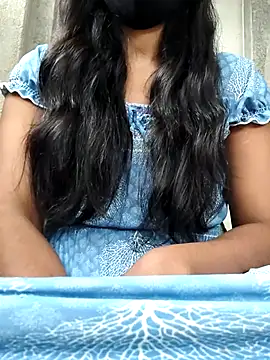 Tanvi-j online show from July 2026 04:56:02 AM
