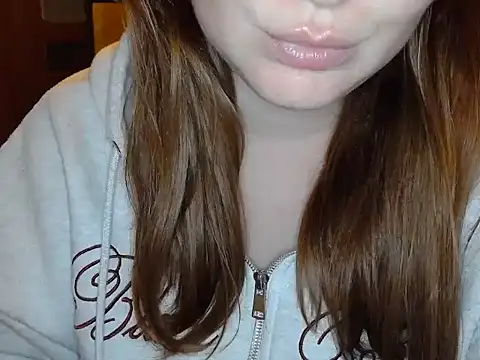 Snapshot of Butterfly_PL chatting on June 2026 12:23:02 AM Butterfly PL online show from June 2026 12:23:02 AM
