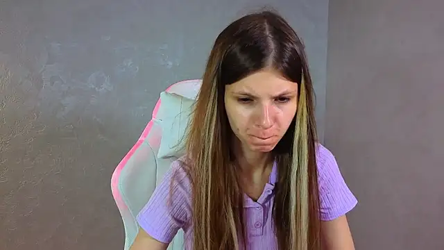 Audreybellamy online show from June 2026 10:59:01 AM