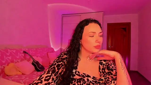elisskriter online show from June 2026 12:11:01 PM
