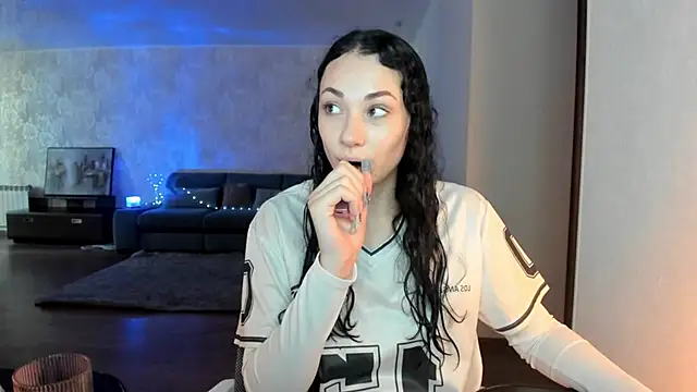 elisskriter online show from June 2026 12:16:01 PM
