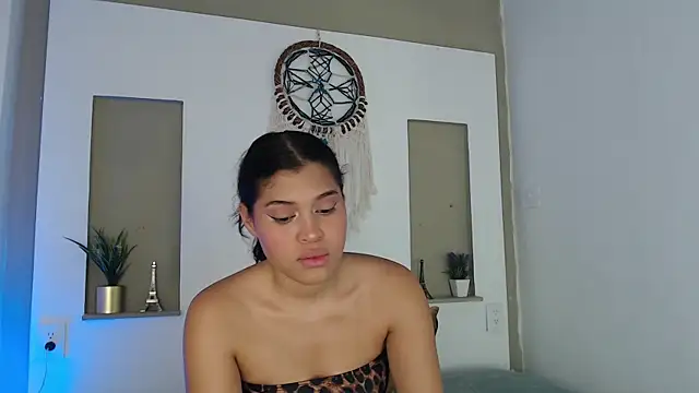 Kitty Desire2 online show from June 2026 12:49:01 PM