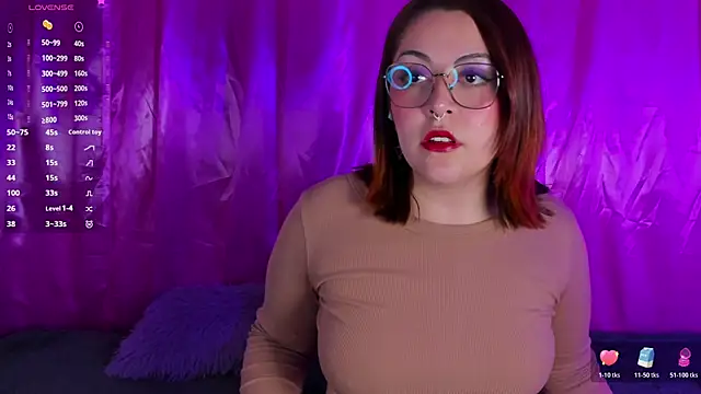 Lil Violet online show from June 2026 03:50:01 AM