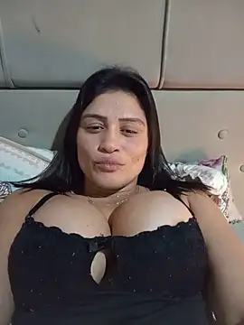 Milabri online show from June 2026 06:09:02 PM