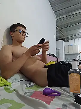 Davitfitnosuke online show from June 2026 01:03:02 AM